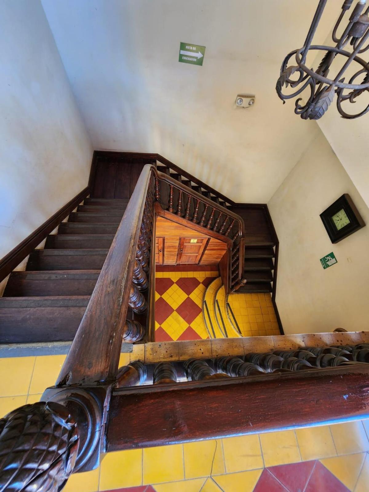 Hotel La Perla León Dış mekan fotoğraf