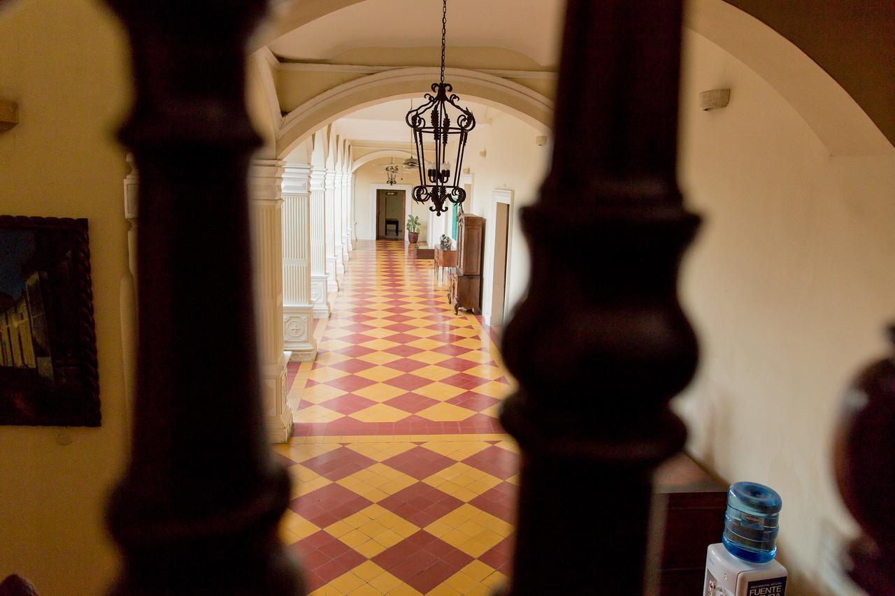 Hotel La Perla León Dış mekan fotoğraf